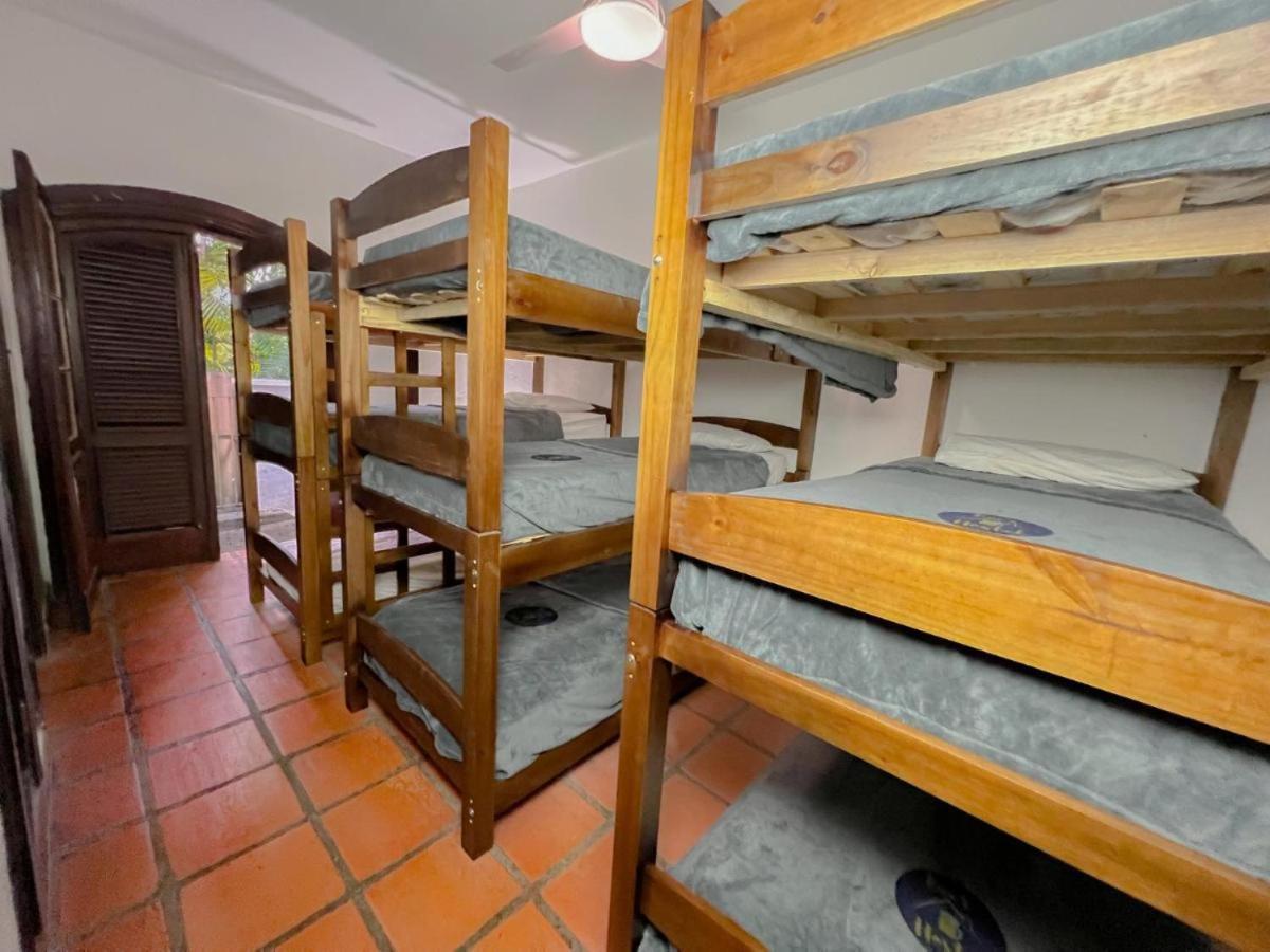 Beer Hostel Suites Privativas e Compartilhadas Ilhabela Exterior foto